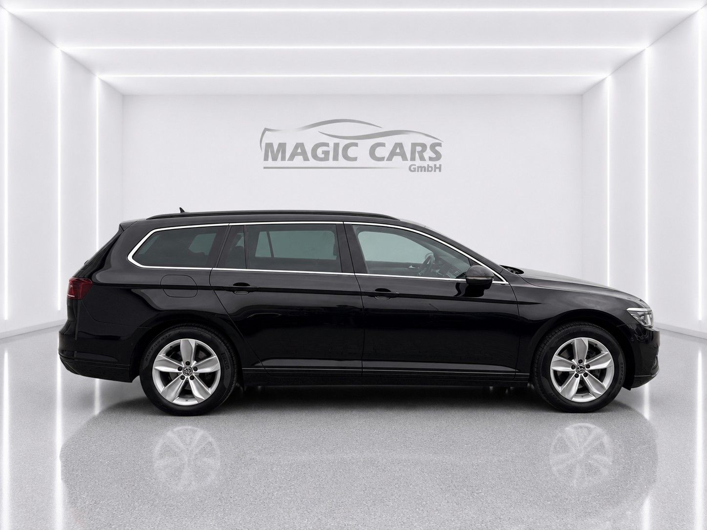 Fahrzeugabbildung Volkswagen Passat Variant 2.0 TDI Business*PANO*MATRIX*AHK* - mit KI generiert/bearbeitet