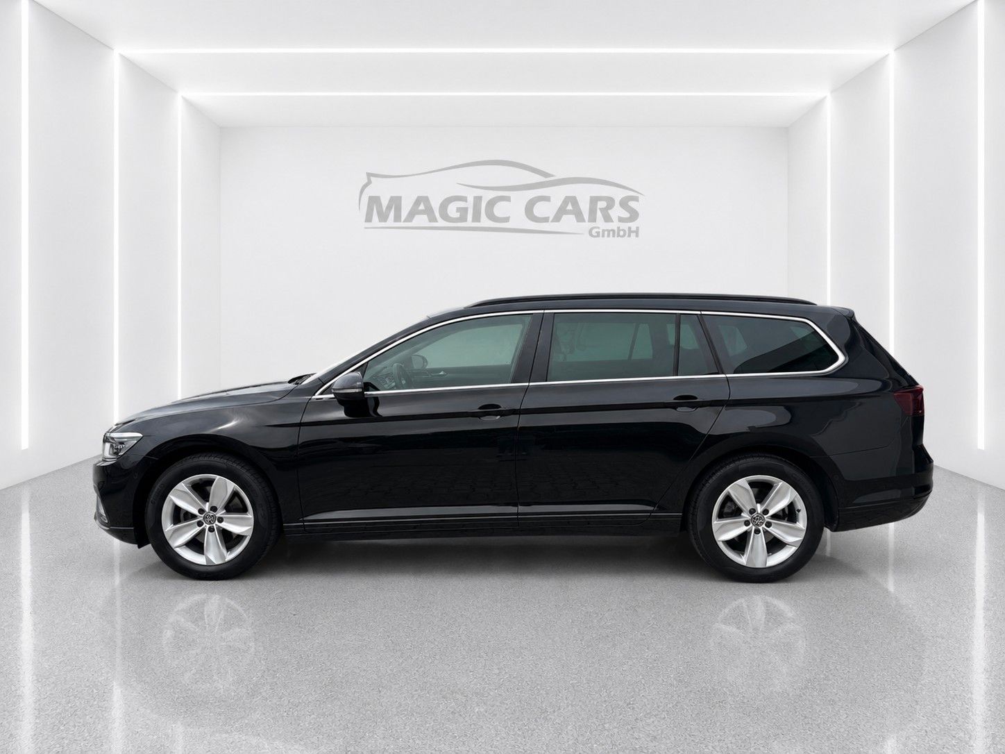 Fahrzeugabbildung Volkswagen Passat Variant 2.0 TDI Business*PANO*MATRIX*AHK* - mit KI generiert/bearbeitet