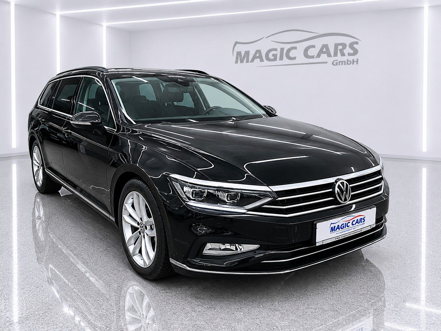 Fahrzeugabbildung Volkswagen Passat Variant 2.0 TDI Business*PANO*MATRIX*AHK* - mit KI generiert/bearbeitet