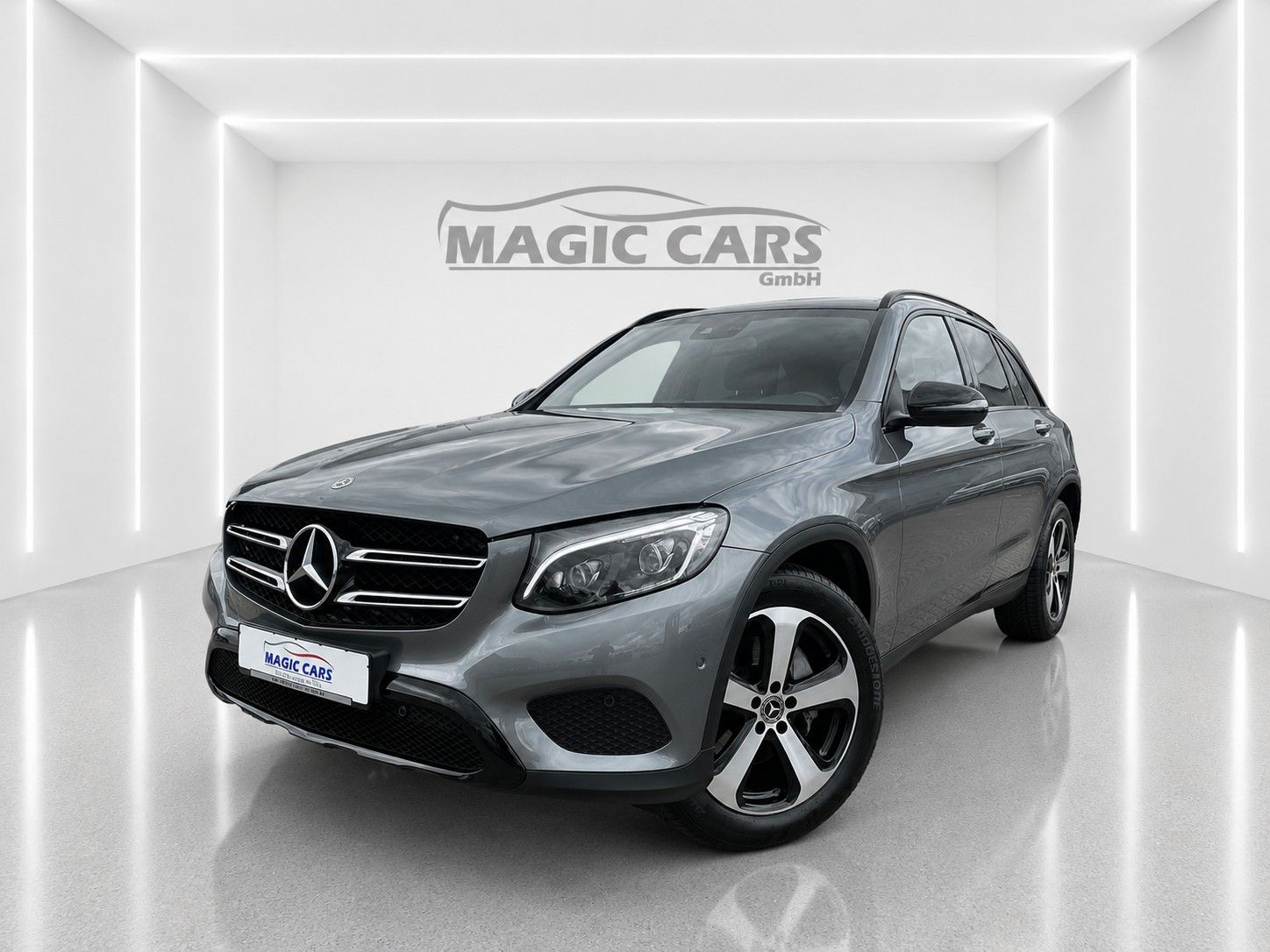 Mercedes-Benz GLC 220 d 4Matic 9G Exclusive*AMG-Int.*Pano*AHK* - mit KI generiert/bearbeitet