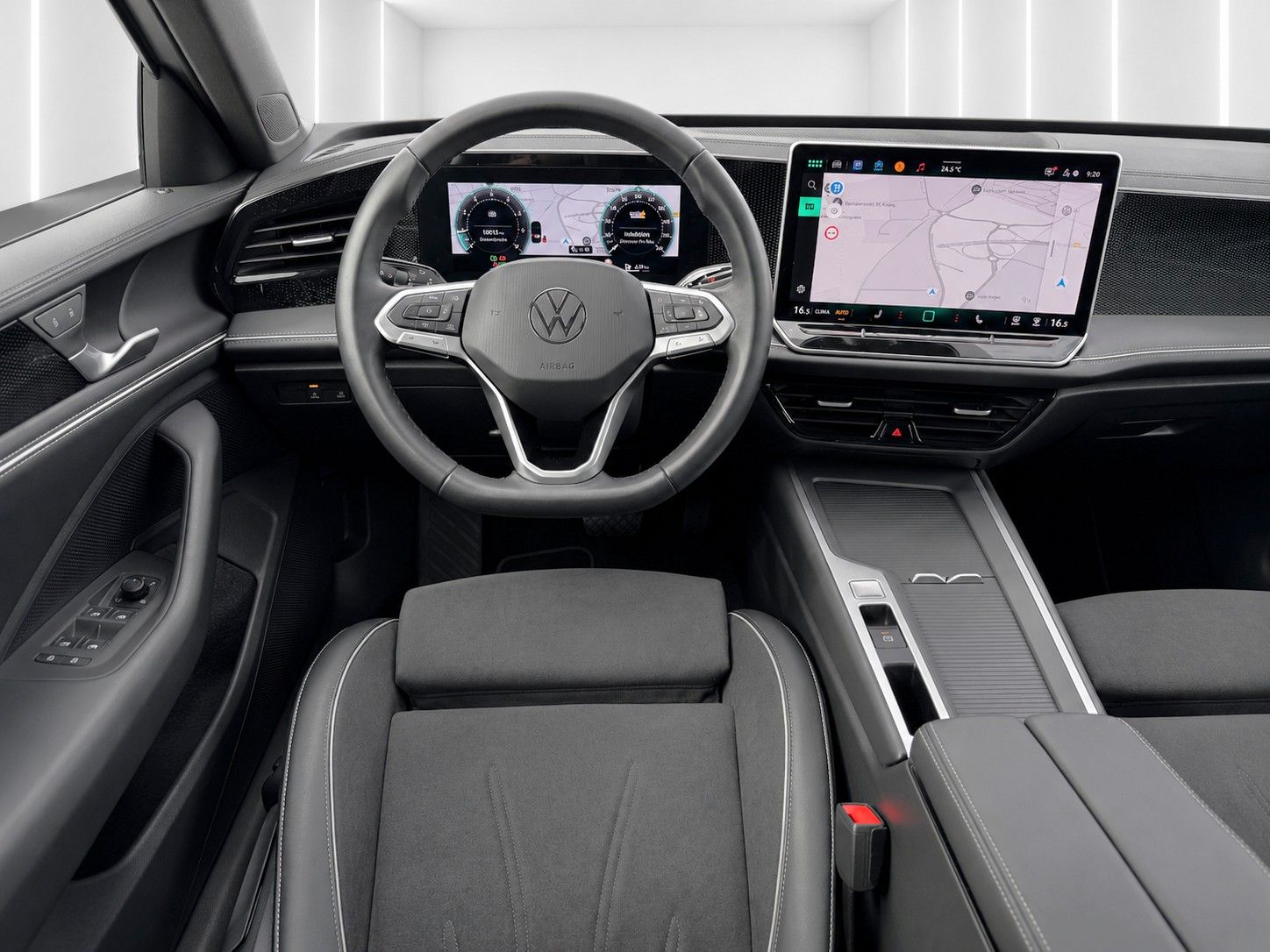 Fahrzeugabbildung Volkswagen Passat Variant 1.5 TSI 110 kW Business 9950 Km* - mit KI generiert/bearbeitet