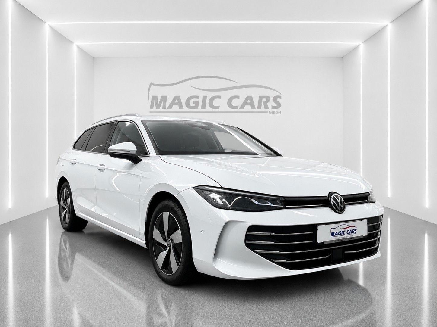 Fahrzeugabbildung Volkswagen Passat Variant 1.5 TSI 110 kW Business 9950 Km* - mit KI generiert/bearbeitet