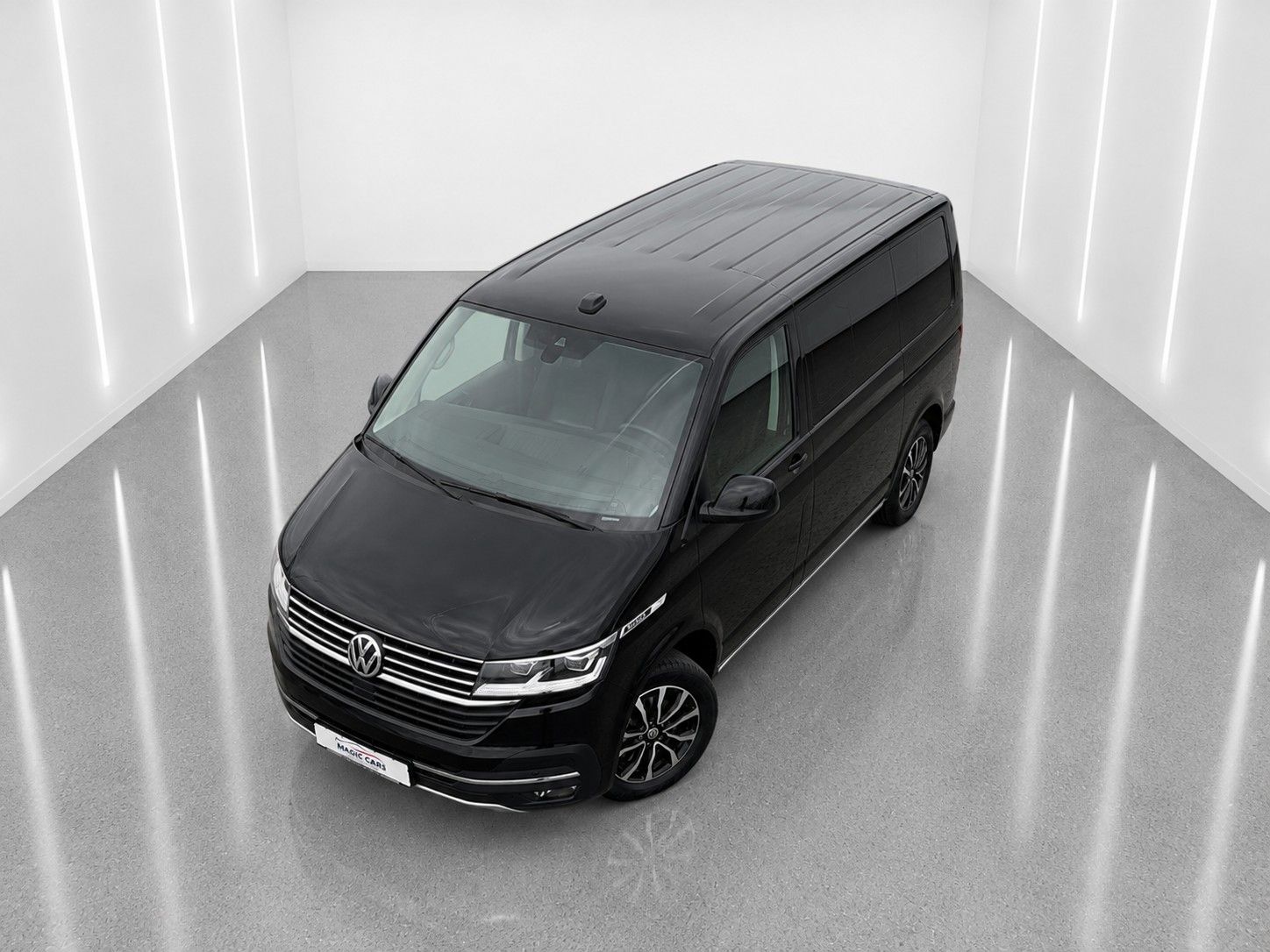 Fahrzeugabbildung Volkswagen T6 Bulli DSG*LED*5 Sitzer*AHK*Kamera*SHZ*1.Hand* - mit KI generiert/bearbeitet