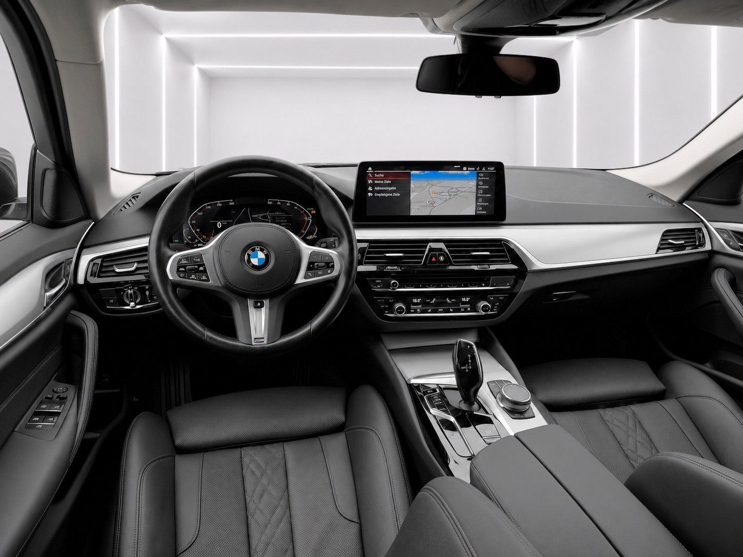 Fahrzeugabbildung BMW 520 i Touring Auto.*Laser*Head-Up*Keyl.*Fahrass. - mit KI generiert/bearbeitet