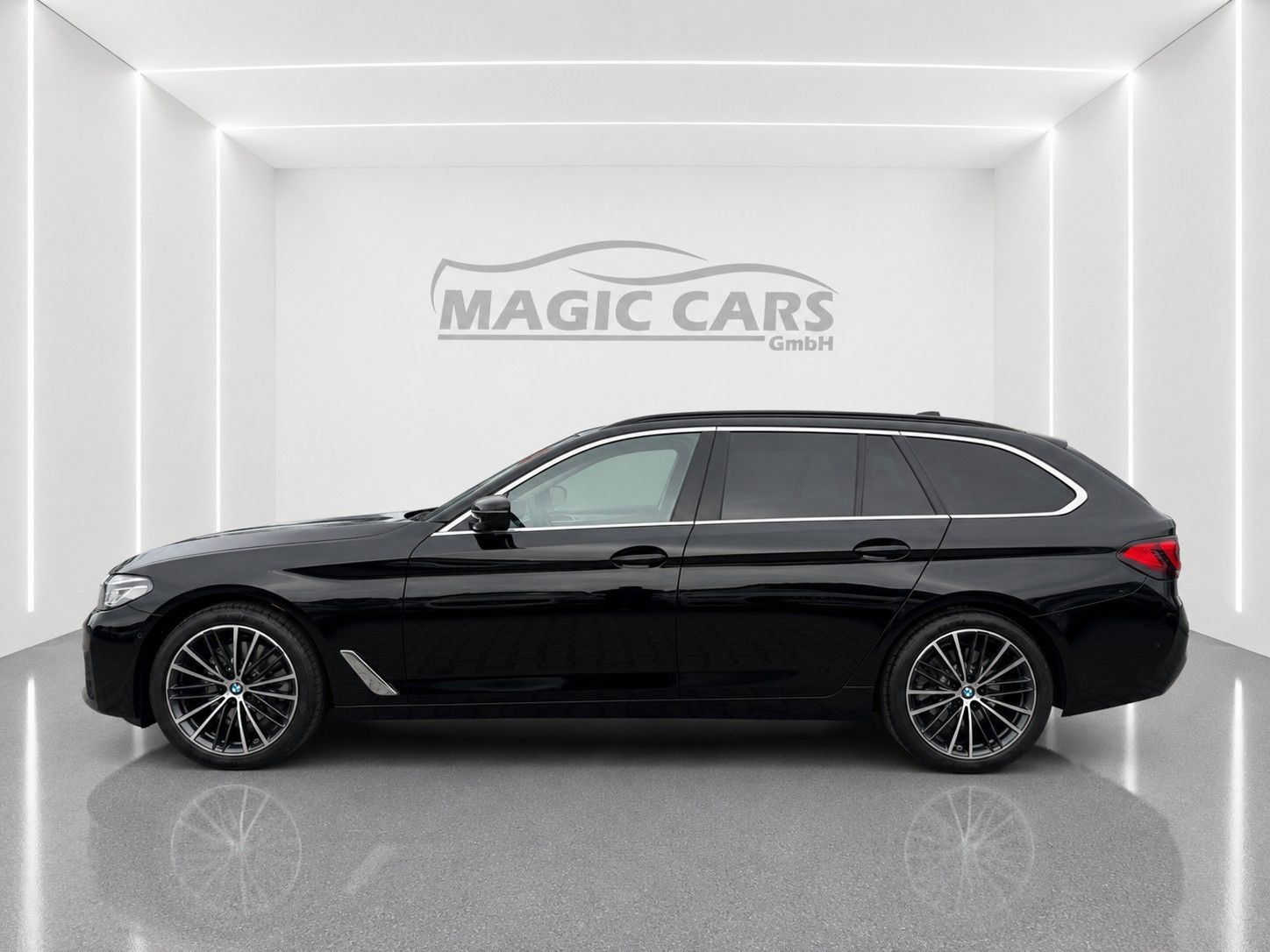Fahrzeugabbildung BMW 520 i Touring Auto.*Laser*Head-Up*Keyl.*Fahrass. - mit KI generiert/bearbeitet