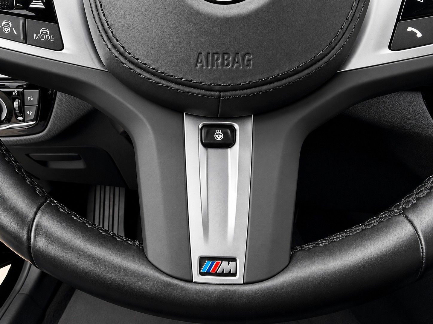 Fahrzeugabbildung BMW 520 i Touring Auto.*Laser*Head-Up*Keyl.*Fahrass. - mit KI generiert/bearbeitet