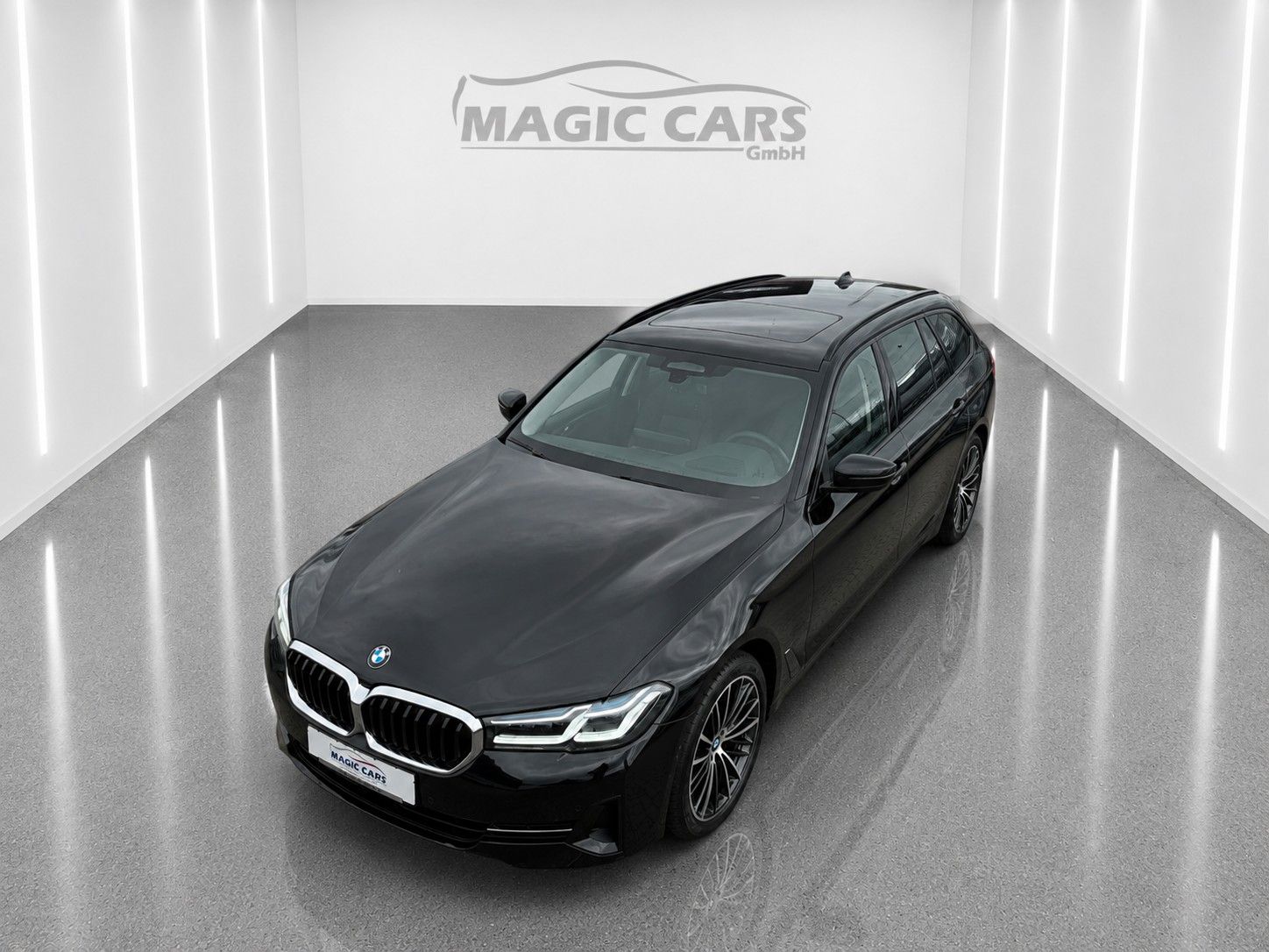 Fahrzeugabbildung BMW 520 i Touring Auto.*Laser*Head-Up*Keyl.*Fahrass. - mit KI generiert/bearbeitet