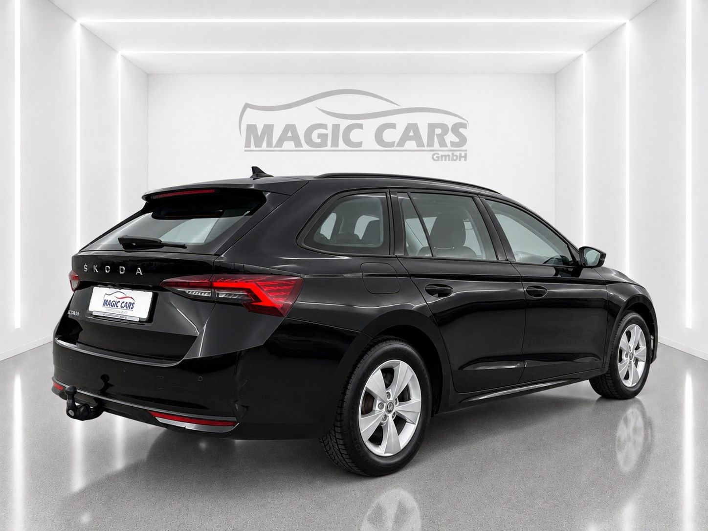 Fahrzeugabbildung SKODA Octavia Combi 2.0 TDI Selection*Matrix*Stand*AHK - mit KI generiert/bearbeitet