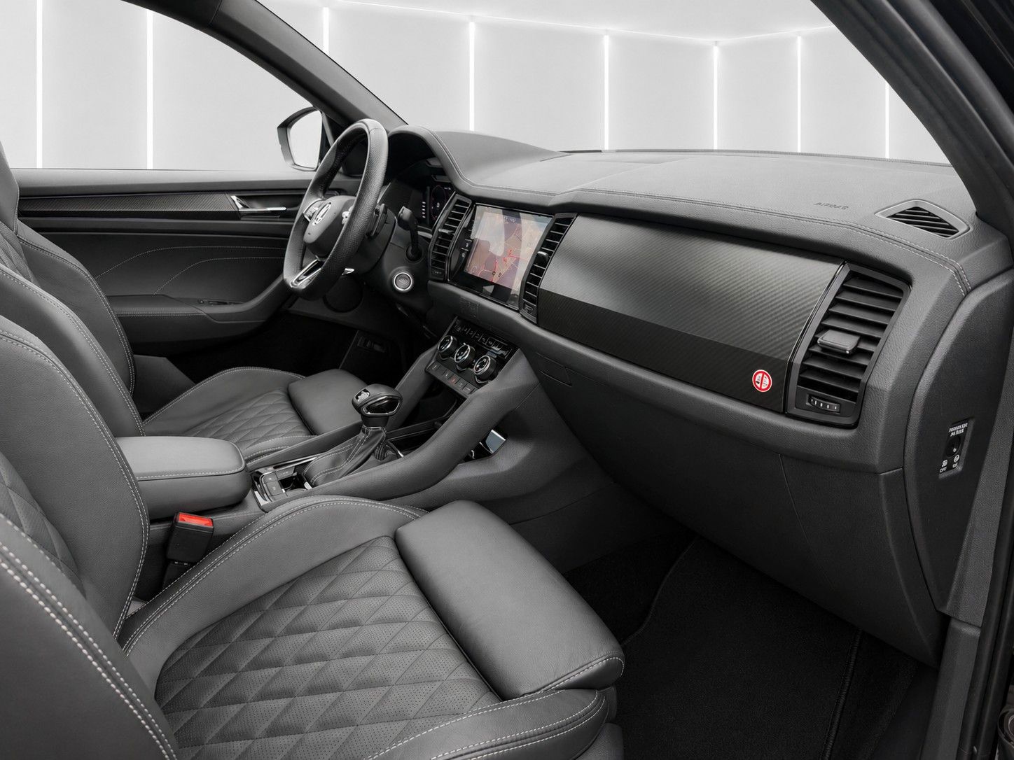 Fahrzeugabbildung SKODA Kodiaq 2.0 TSI 4x4 DSG Sportline*7-Sitze*Matrix* - mit KI generiert/bearbeitet