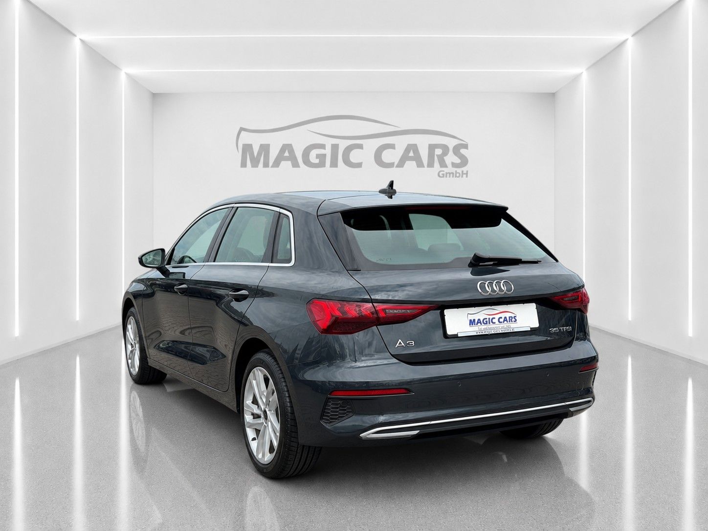 Fahrzeugabbildung Audi A3 35 TFSI Sportback advanced *Matrix*Pano* - mit KI generiert/bearbeitet
