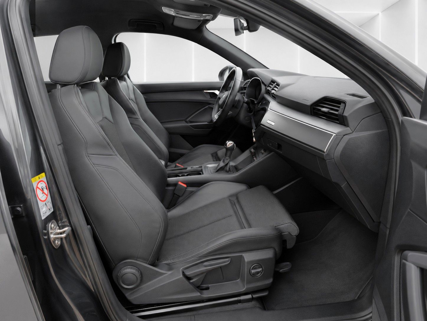 Fahrzeugabbildung Audi Q3 35 TFSI S line *Black-Style*LED*AHK*VIRTUAL* - mit KI generiert/bearbeitet