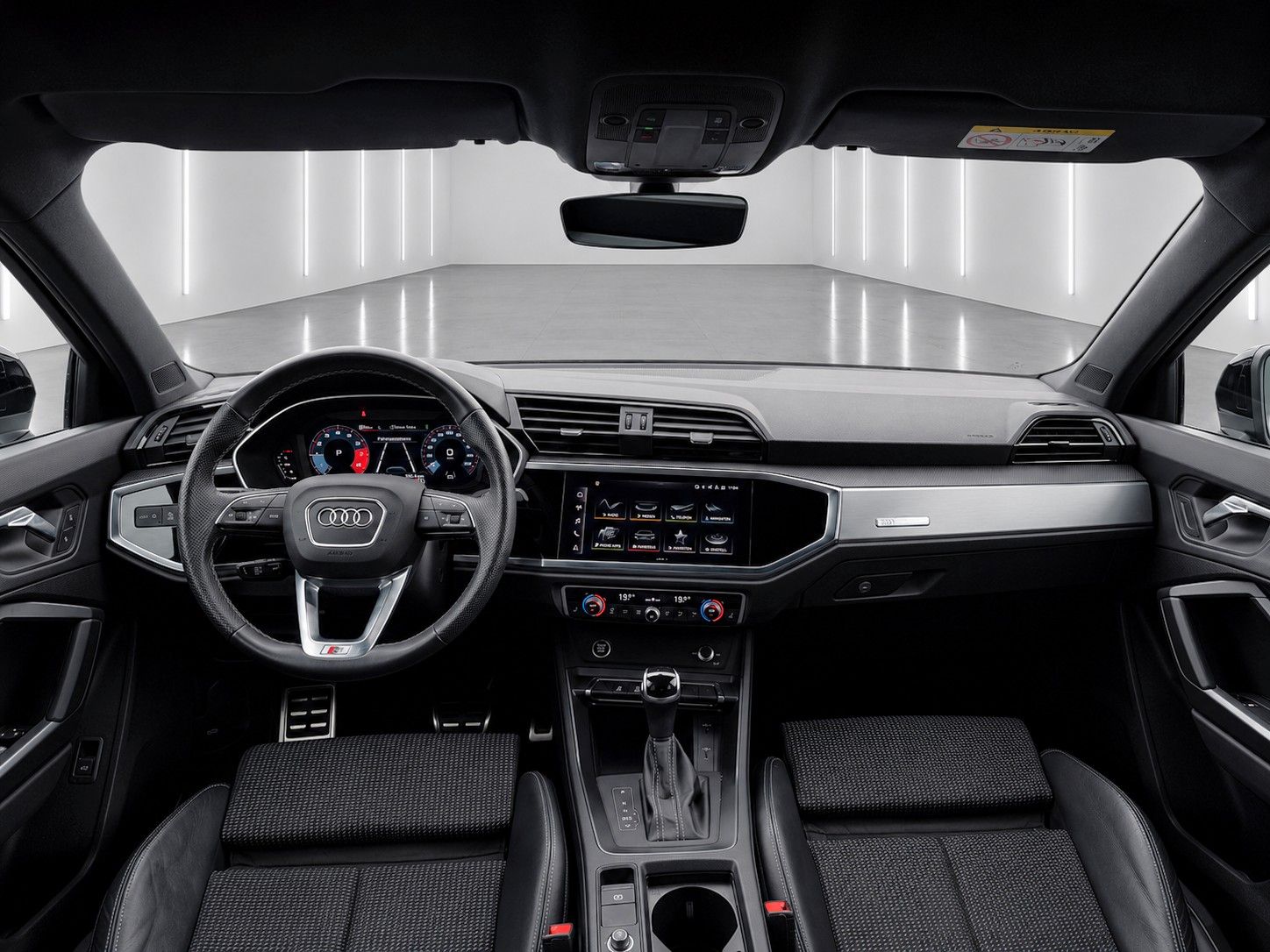 Fahrzeugabbildung Audi Q3 35 TFSI S line *Black-Style*LED*AHK*VIRTUAL* - mit KI generiert/bearbeitet