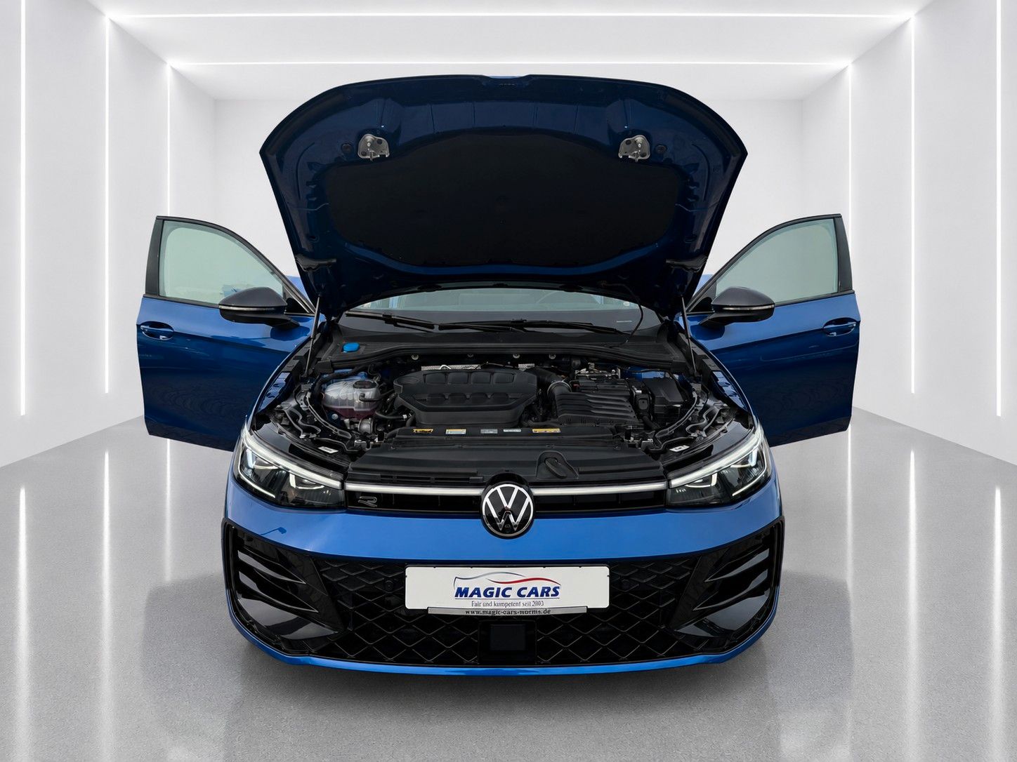 Fahrzeugabbildung Volkswagen Passat Variant 2.0TSI 4M R-Line Mega-Ausstattung - mit KI generiert/bearbeitet