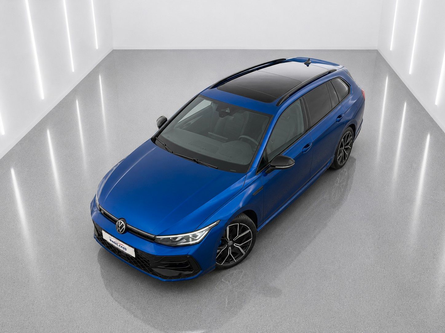 Fahrzeugabbildung Volkswagen Passat Variant 2.0TSI 4M R-Line Mega-Ausstattung - mit KI generiert/bearbeitet