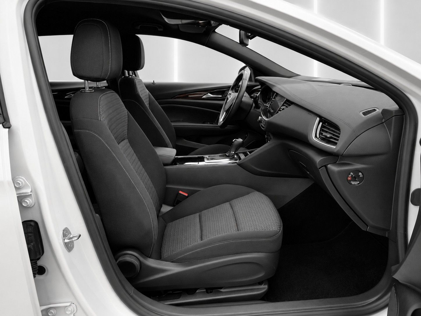 Fahrzeugabbildung Opel Insignia B Sports Tourer Business*Autom.*Flexri. - mit KI generiert/bearbeitet