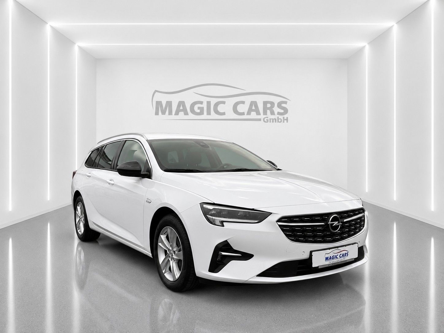 Fahrzeugabbildung Opel Insignia B Sports Tourer Business*Autom.*Flexri. - mit KI generiert/bearbeitet