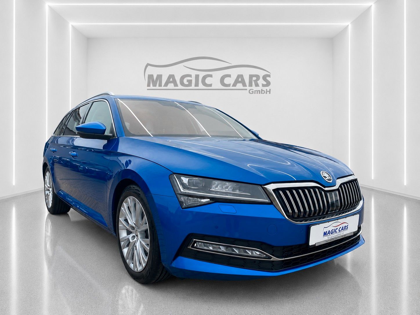 Fahrzeugabbildung SKODA Superb Combi 2.0 TDI DSG Style*Mega-Ausstattung* - mit KI generiert/bearbeitet