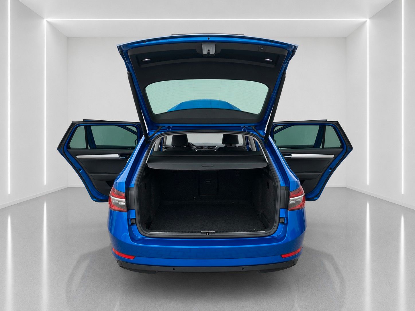 Fahrzeugabbildung SKODA Superb Combi 2.0 TDI DSG Style*Mega-Ausstattung* - mit KI generiert/bearbeitet