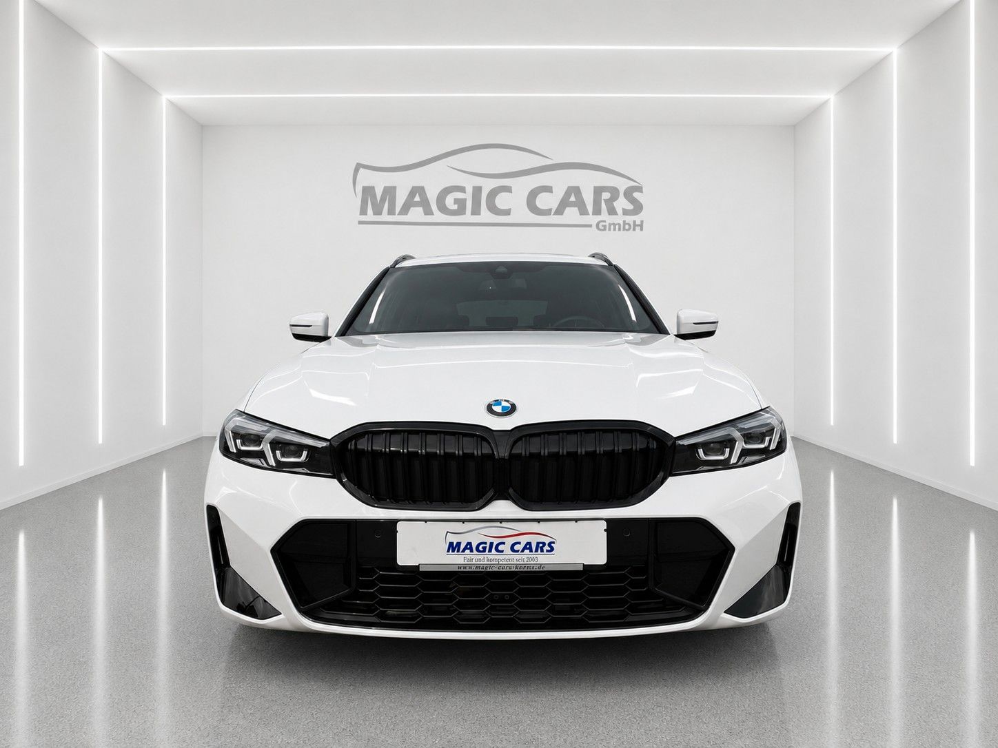 Fahrzeugabbildung BMW 320d Touring Aut. M Sport Shadow Line *Pano*AHK* - mit KI generiert/bearbeitet