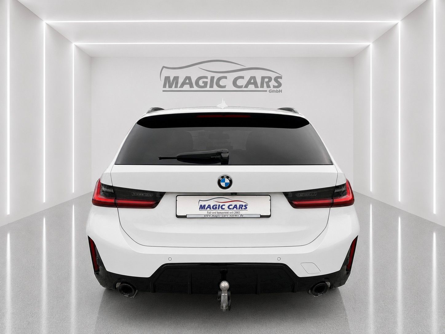 Fahrzeugabbildung BMW 320d Touring Aut. M Sport Shadow Line *Pano*AHK* - mit KI generiert/bearbeitet