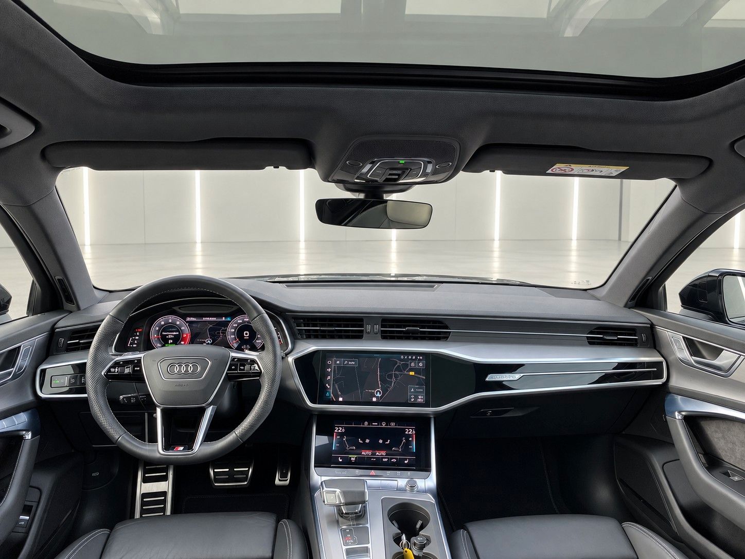 Fahrzeugabbildung Audi A6 Avant 45 TFSI quattro S line*Mega-Ausstattung - mit KI generiert/bearbeitet