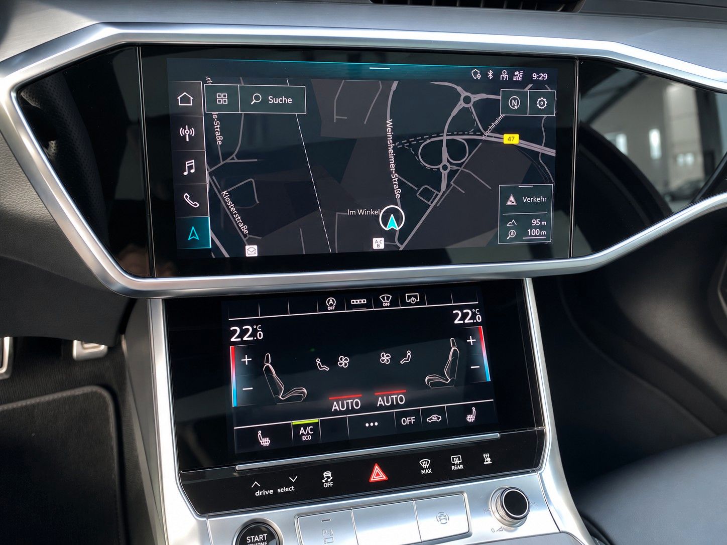 Fahrzeugabbildung Audi A6 Avant 45 TFSI quattro S line*Mega-Ausstattung - mit KI generiert/bearbeitet
